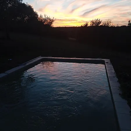 Perigord 14 Personnes Avec Piscine